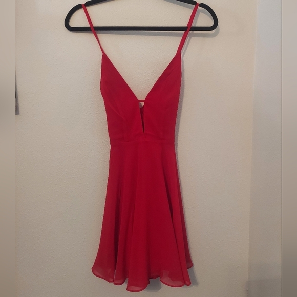 Bebe NEW Cross Back Chiffon Skater Dress Red Size 4 - Picture 5 of 17